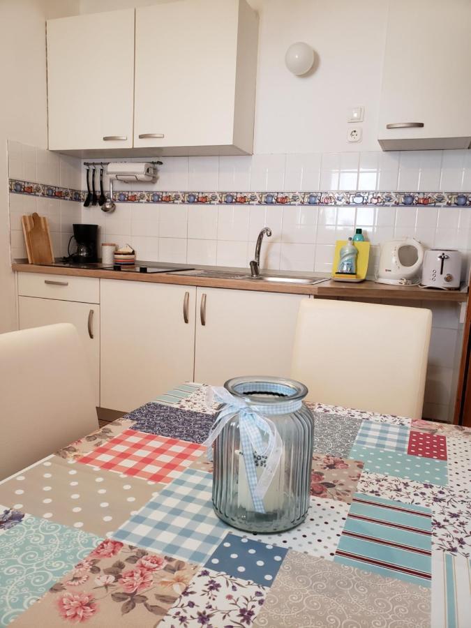 Apartments Tanja Živogošće Екстериор снимка