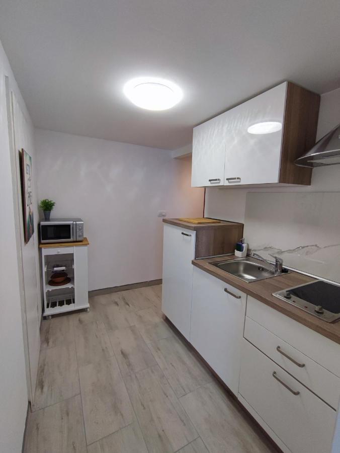 Apartments Tanja Živogošće Екстериор снимка